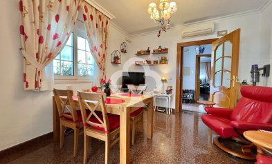Resale - Chalet -
Fuengirola - Centro