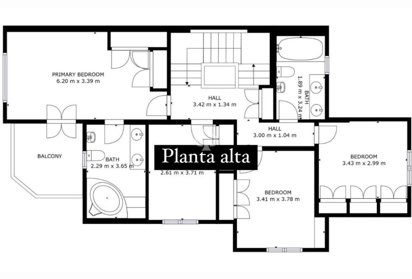 Resale - Chalet -
Fuengirola - Centro