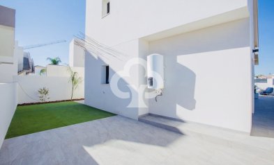 New Build - Chalet independiente -
Los Montesinos - 03187