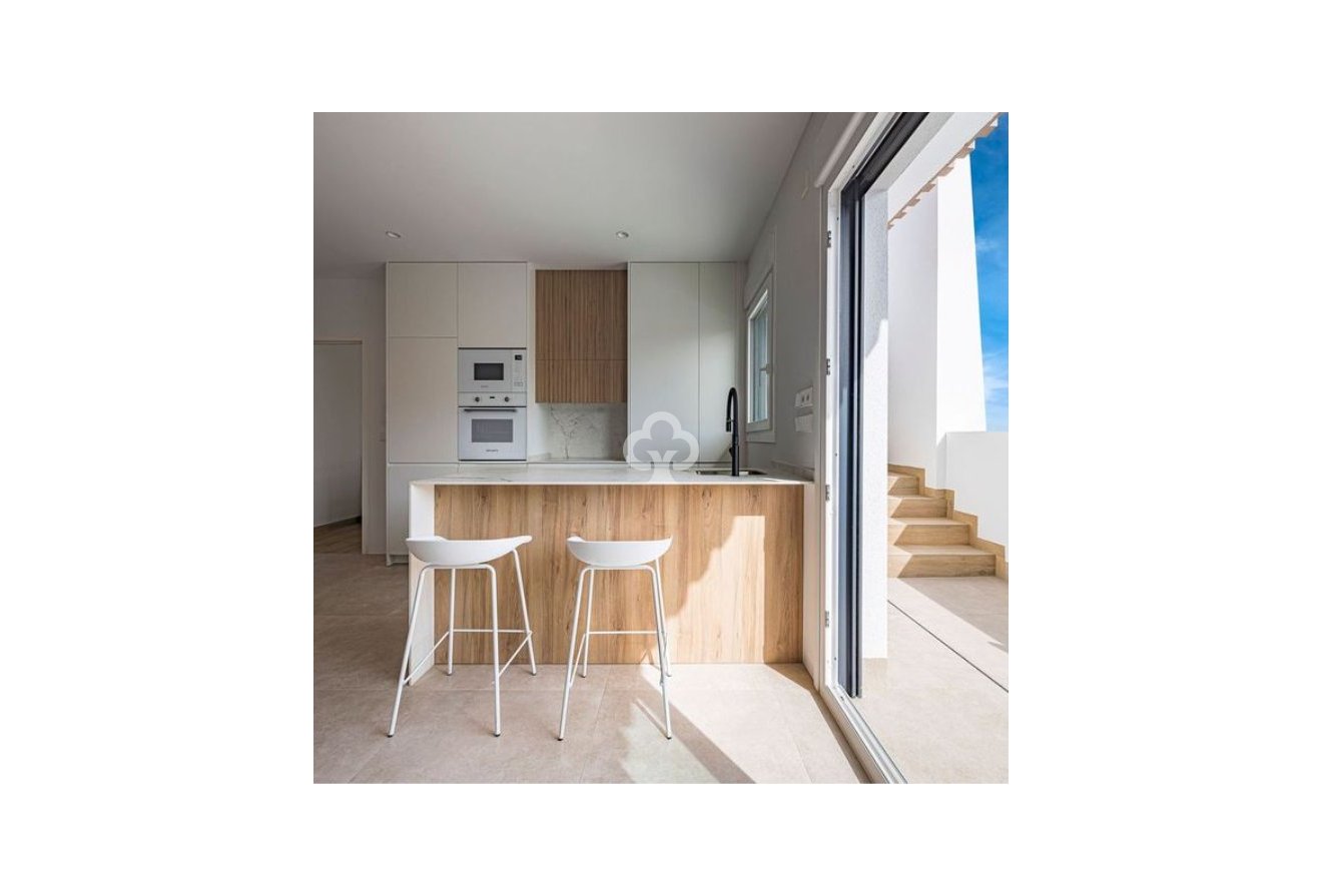 Neue Gebäude - Bajos -
San Pedro del Pinatar