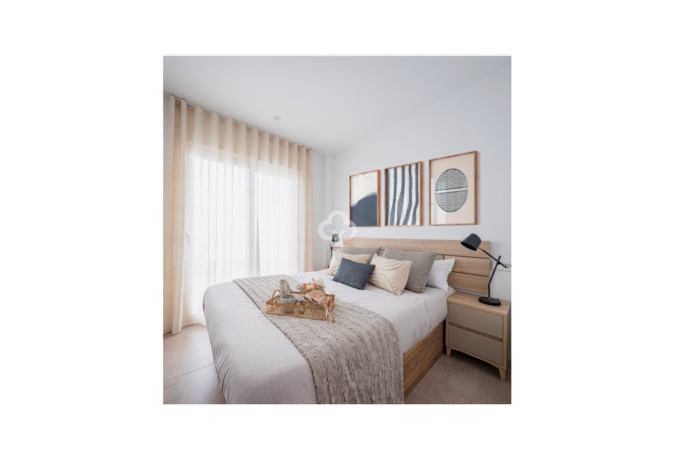 Neue Gebäude - Bajos -
San Pedro del Pinatar