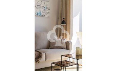 Neue Gebäude - Bajos -
San Pedro del Pinatar