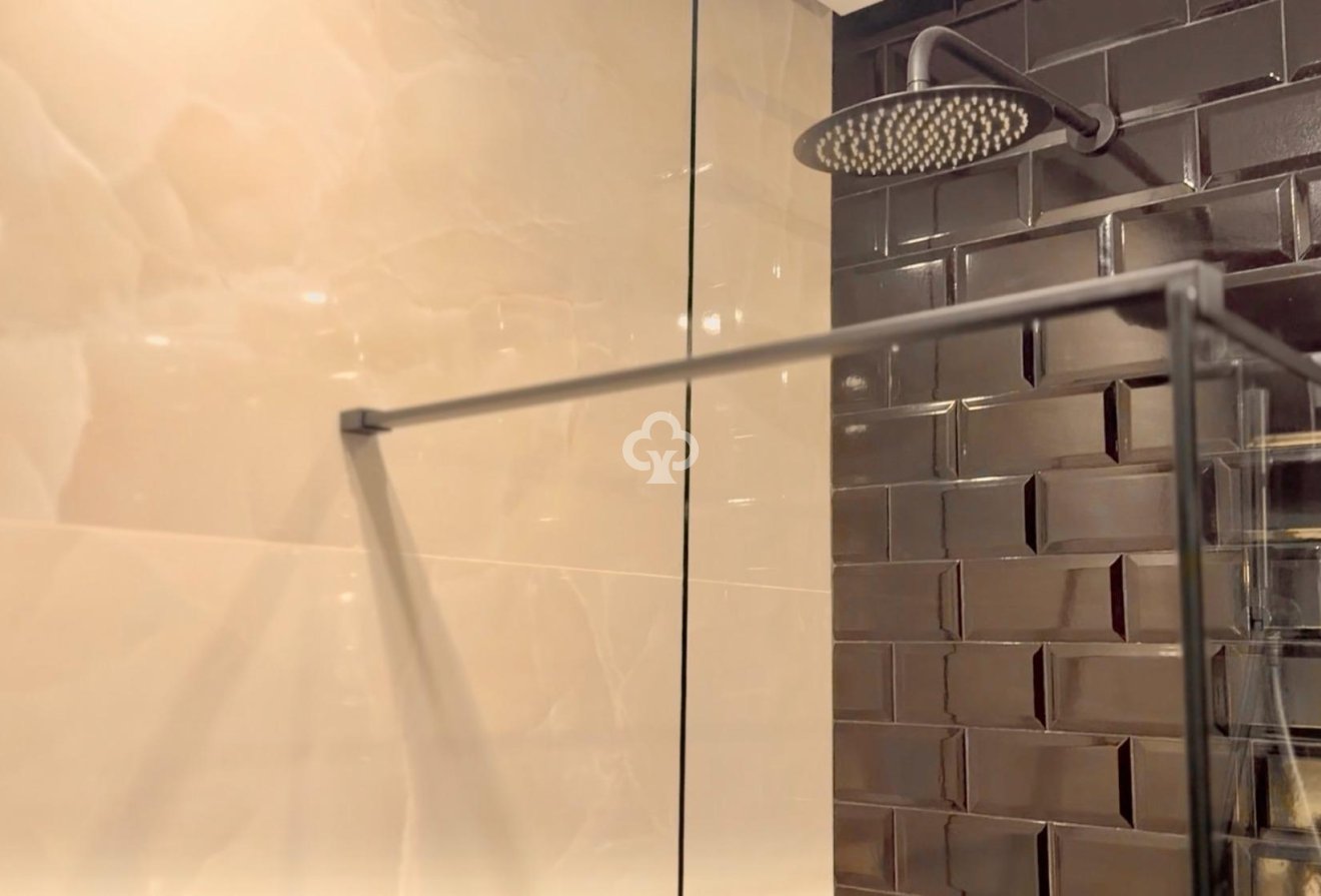 Reventa - Adosado -
Fuengirola - 2ª Línea de playa