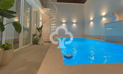 Reventa - Adosado -
Fuengirola - 2ª Línea de playa