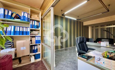 Wiederverkauf - Apartamento -
Torremolinos - Centro