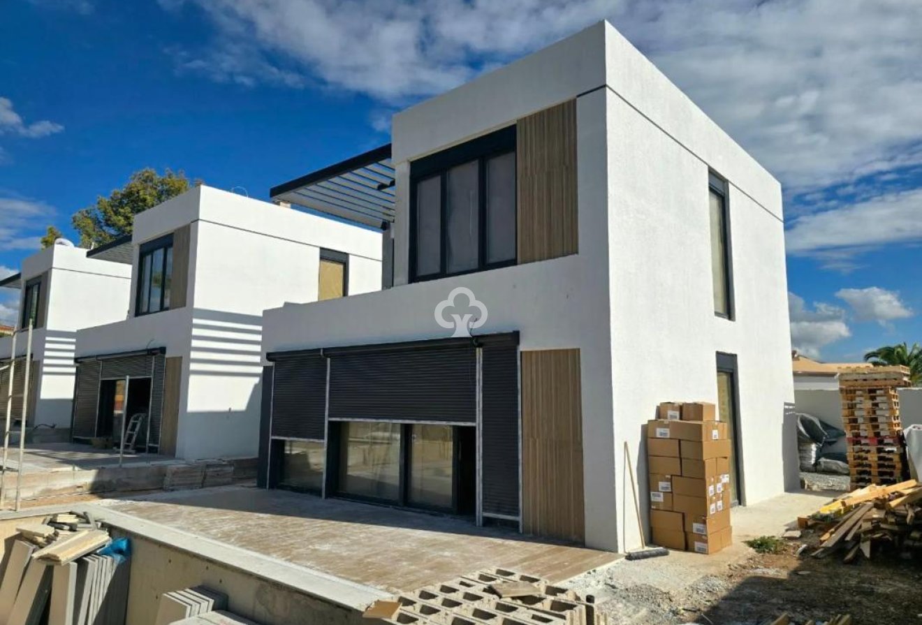 Nybyggnation - Villas -
La Nucia - Calle Capellá, 21