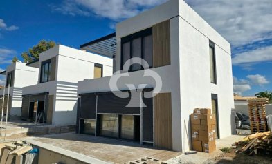 Nybyggnation - Villas -
La Nucia - Calle Capellá, 21