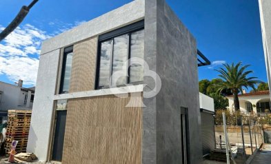 Nybyggnation - Villas -
La Nucia - Calle Capellá, 21