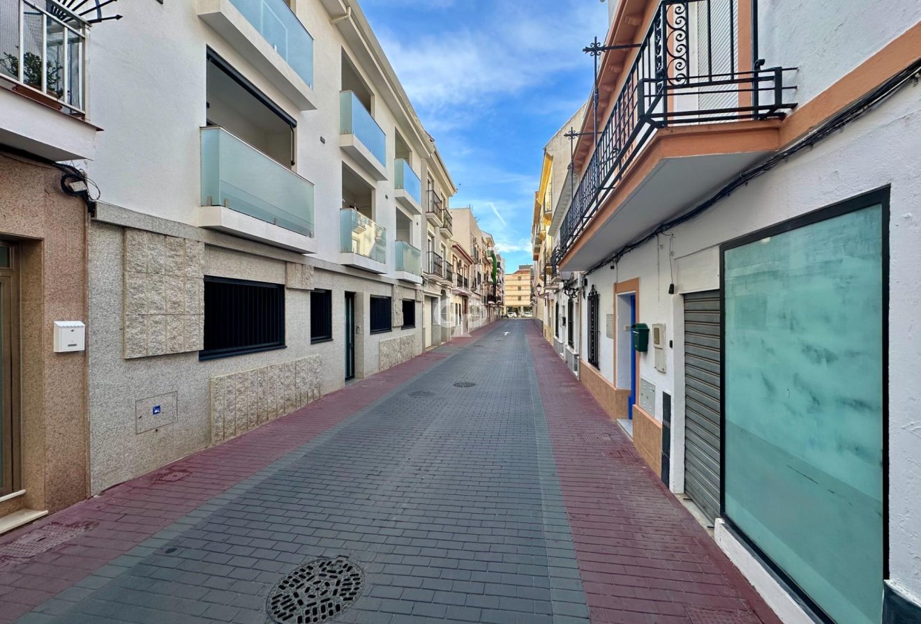 Återförsäljning - Lägenhet -
Fuengirola - Los Boliches