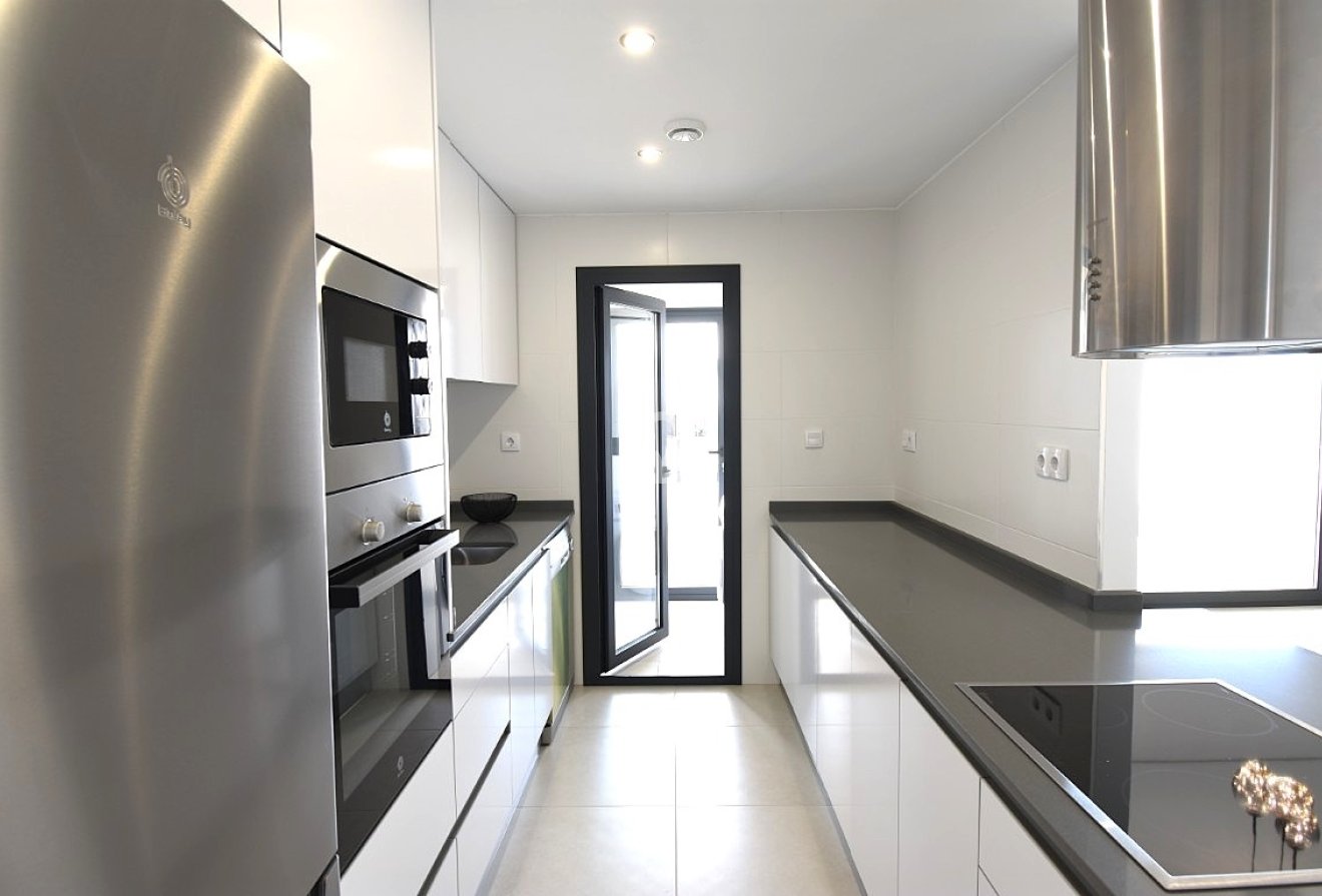 New Build - Apartment / flat -
San Miguel de Salinas - 03193