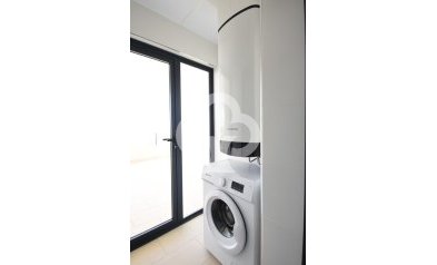 Obra nueva - Apartamento / piso -
San Miguel de Salinas - 03193