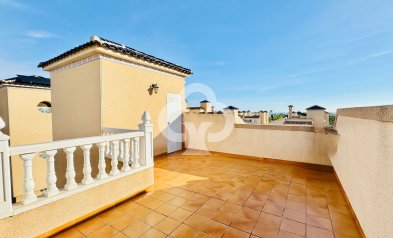 Reventa - Adosado -
Orihuela Costa - Dehesa de campoamor