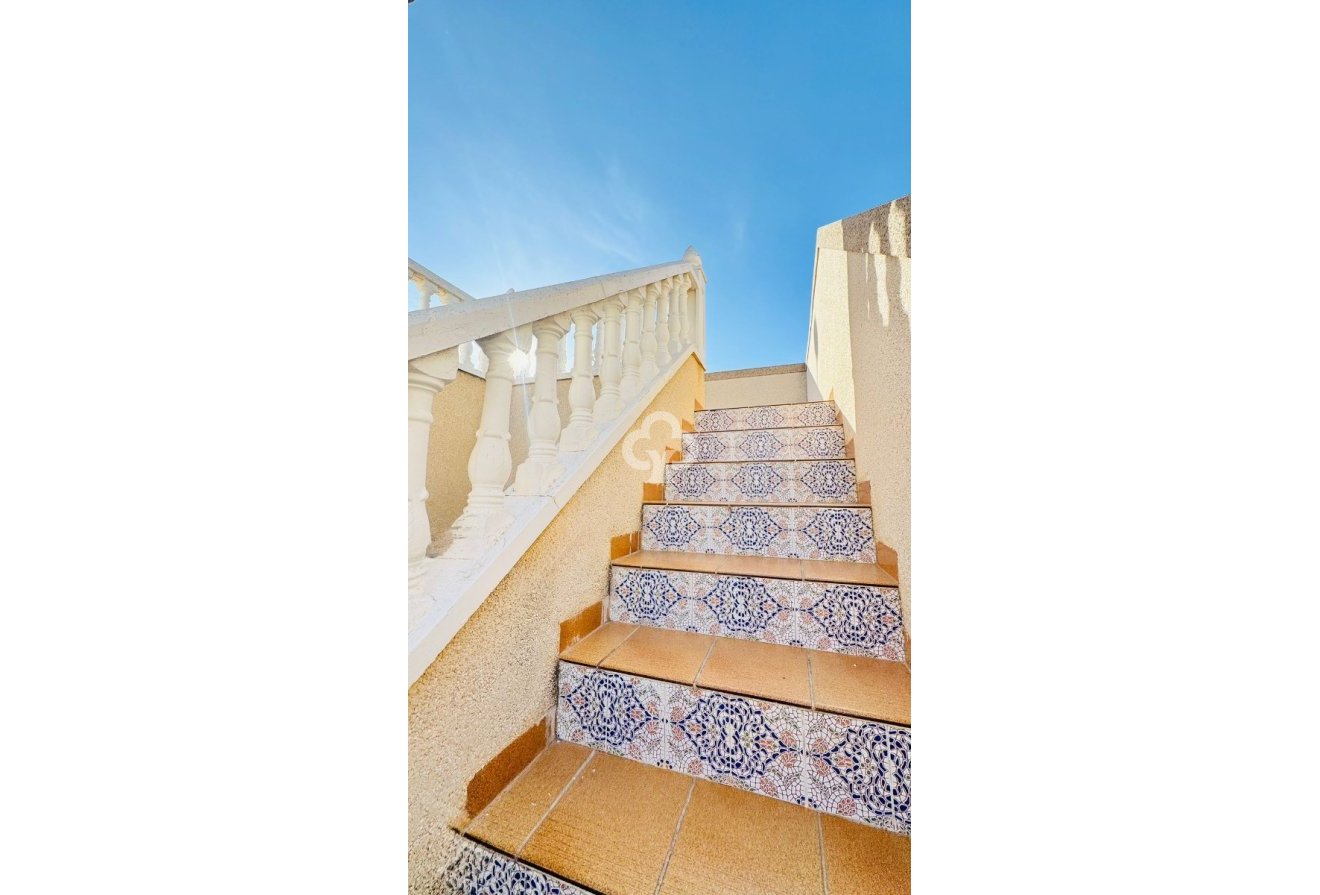 Reventa - Adosado -
Orihuela Costa - Dehesa de campoamor