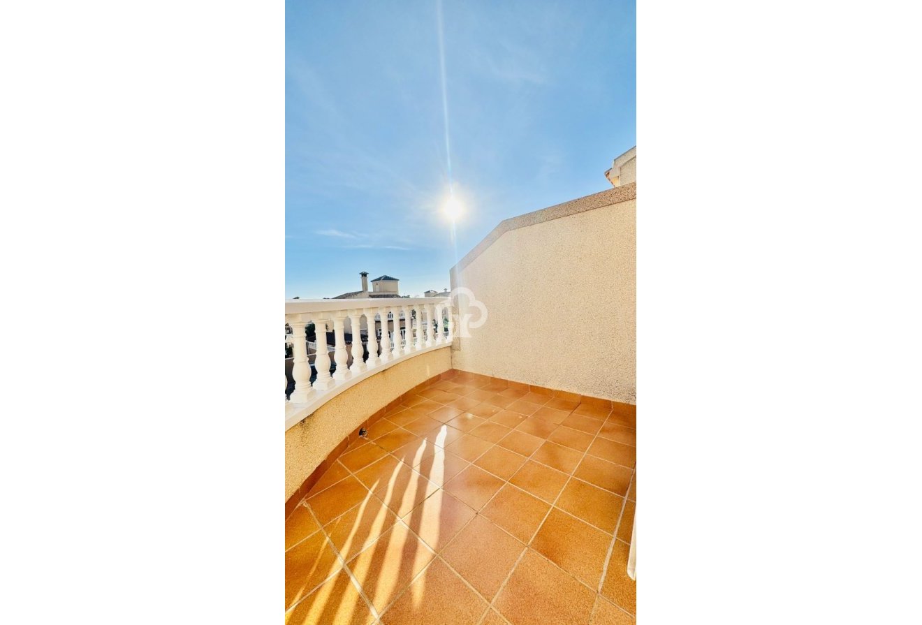 Reventa - Adosado -
Orihuela Costa - Dehesa de campoamor