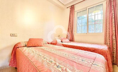 Reventa - Adosado -
Orihuela Costa - Dehesa de campoamor