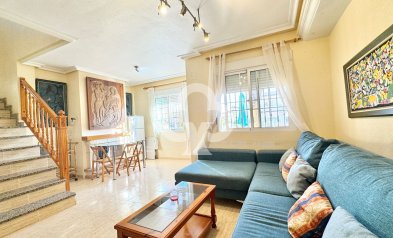 Reventa - Adosado -
Orihuela Costa - Dehesa de campoamor