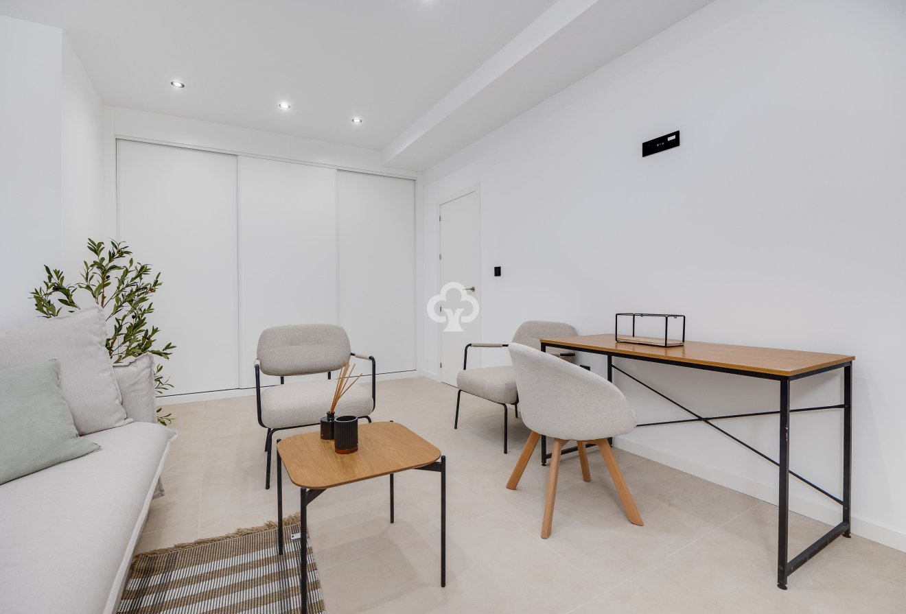 Uudiskohde - Villas -
Los Alcázares