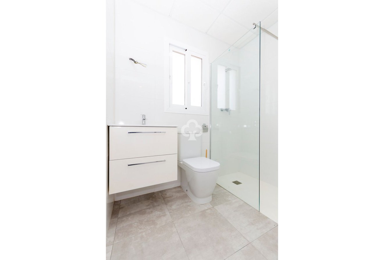 Nybyggnation - Villas -
Torrevieja - 03184