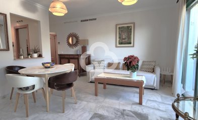 Wiederverkauf - Apartamento -
Fuengirola - Torreblanca del Sol