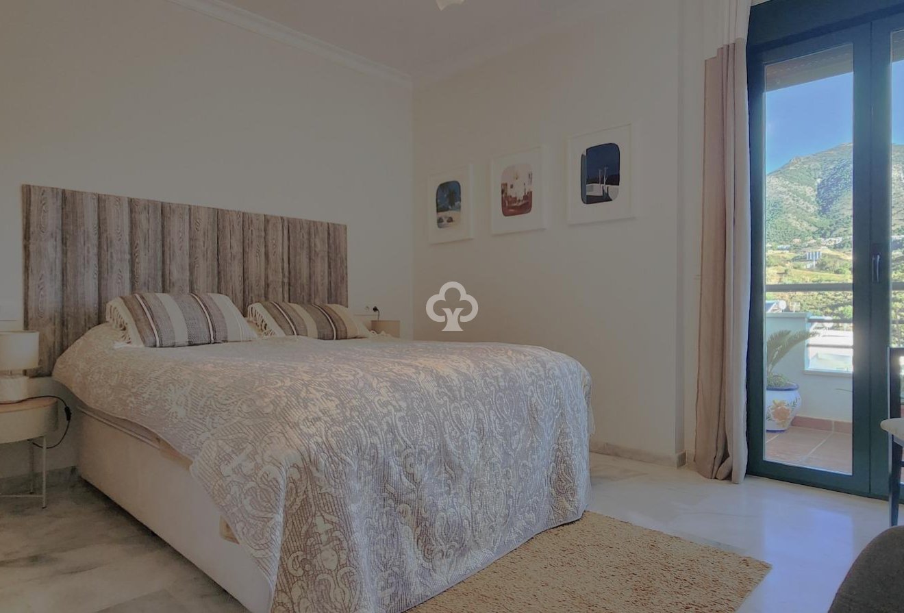 Wiederverkauf - Apartamento -
Fuengirola - Torreblanca del Sol