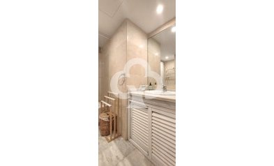 Wiederverkauf - Apartamento -
Fuengirola - Torreblanca del Sol