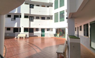 Wiederverkauf - Apartamento -
Fuengirola - Torreblanca del Sol