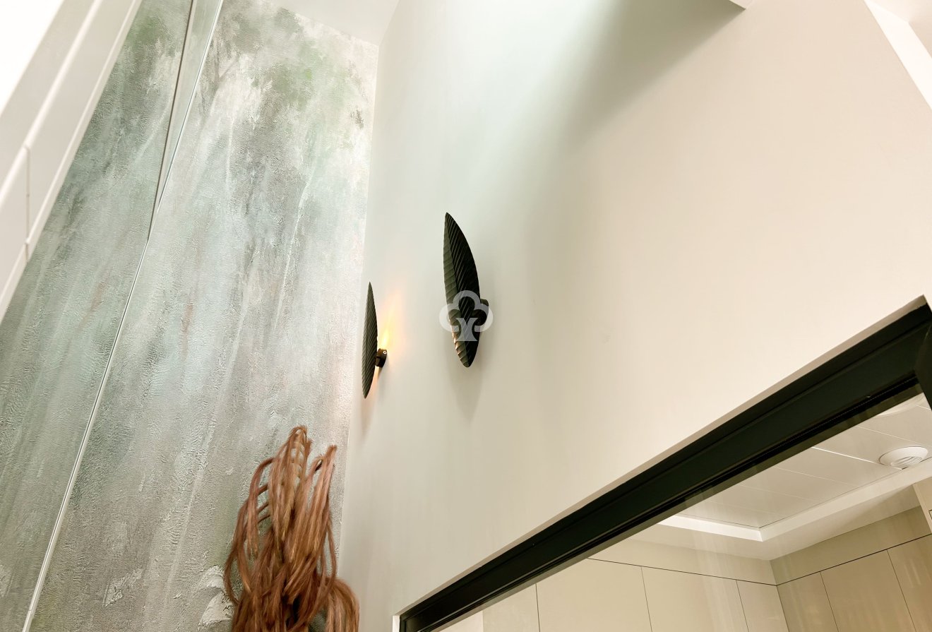 Uudiskohde - Adosados -
Málaga - 29003, Calle Apamares, 1