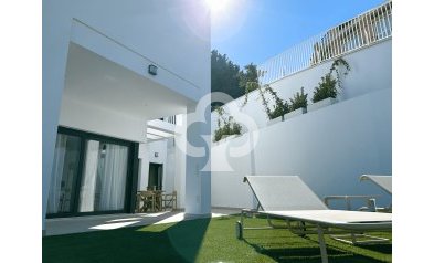 Uudiskohde - Adosados -
Málaga - 29003, Calle Apamares, 1