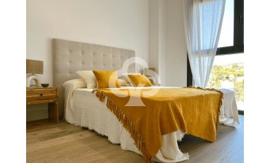 Uudiskohde - Adosados -
Málaga - 29003, Calle Apamares, 1