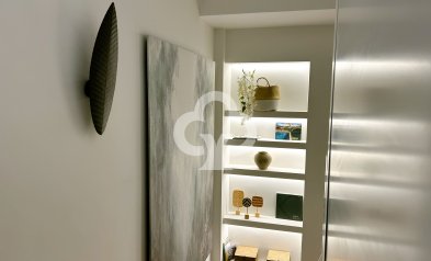 Uudiskohde - Adosados -
Málaga - 29003, Calle Apamares, 1