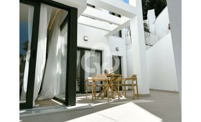 Uudiskohde - Adosados -
Málaga - 29003, Calle Apamares, 1