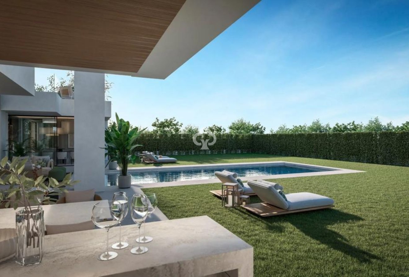 Neue Gebäude - Chalet independiente -
Estepona - Avenida Bel-Air, 15