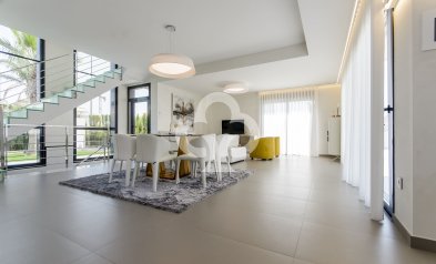 Uudiskohde - Villas -
Orihuela - 03189