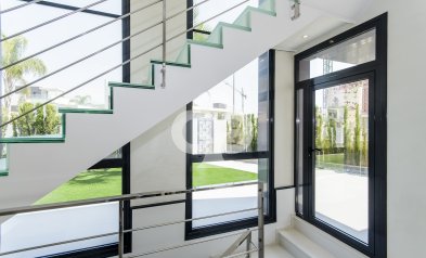 Uudiskohde - Villas -
Orihuela - 03189