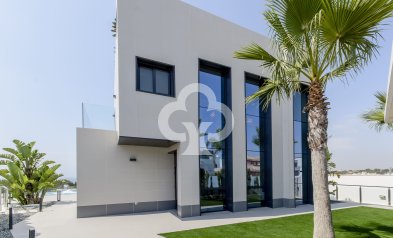 Uudiskohde - Villas -
Orihuela - 03189