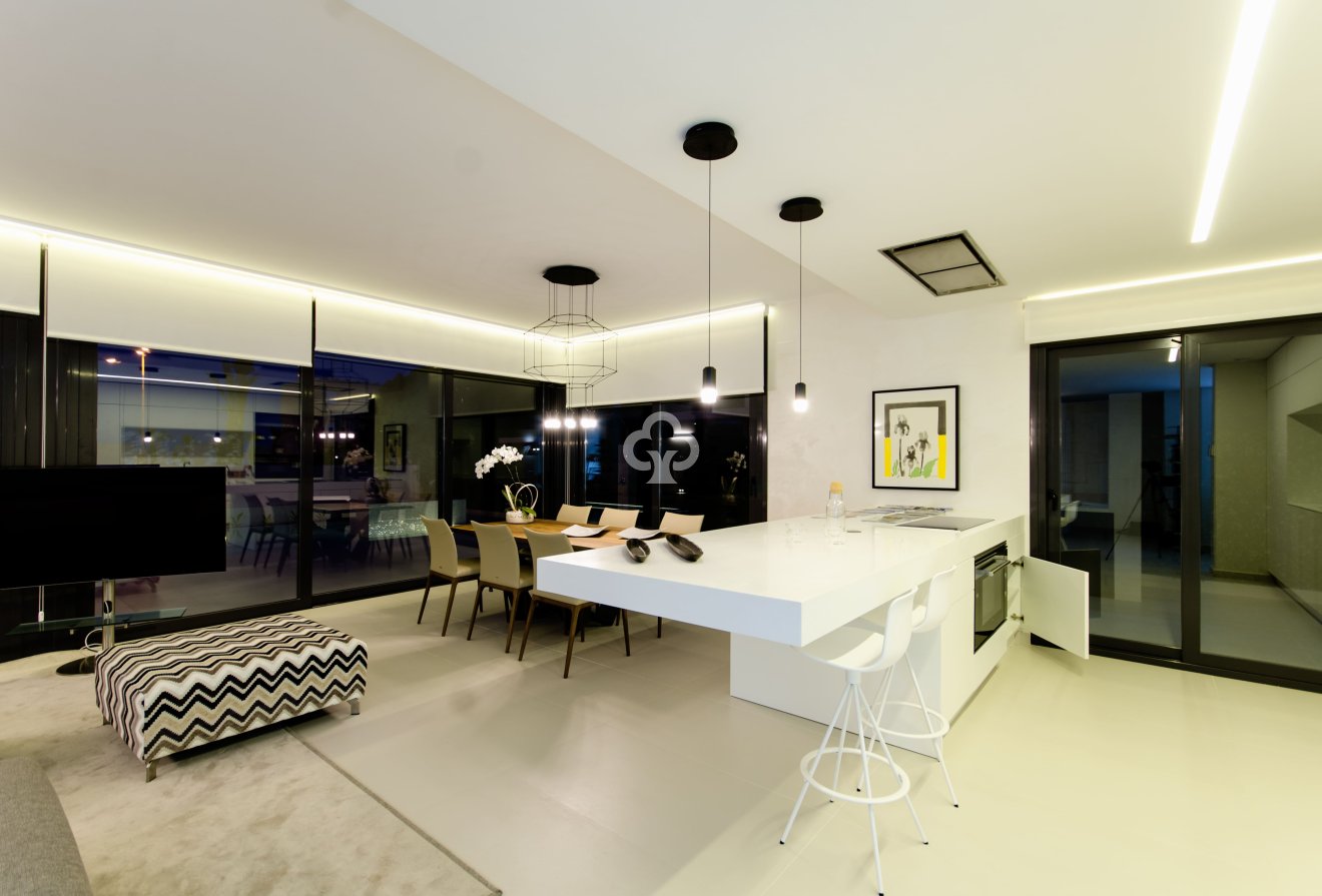 Uudiskohde - Villas -
Orihuela - 03189