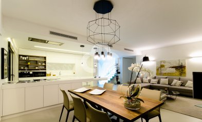 Uudiskohde - Villas -
Orihuela - 03189