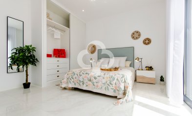 Uudiskohde - Villas -
Orihuela - 03319