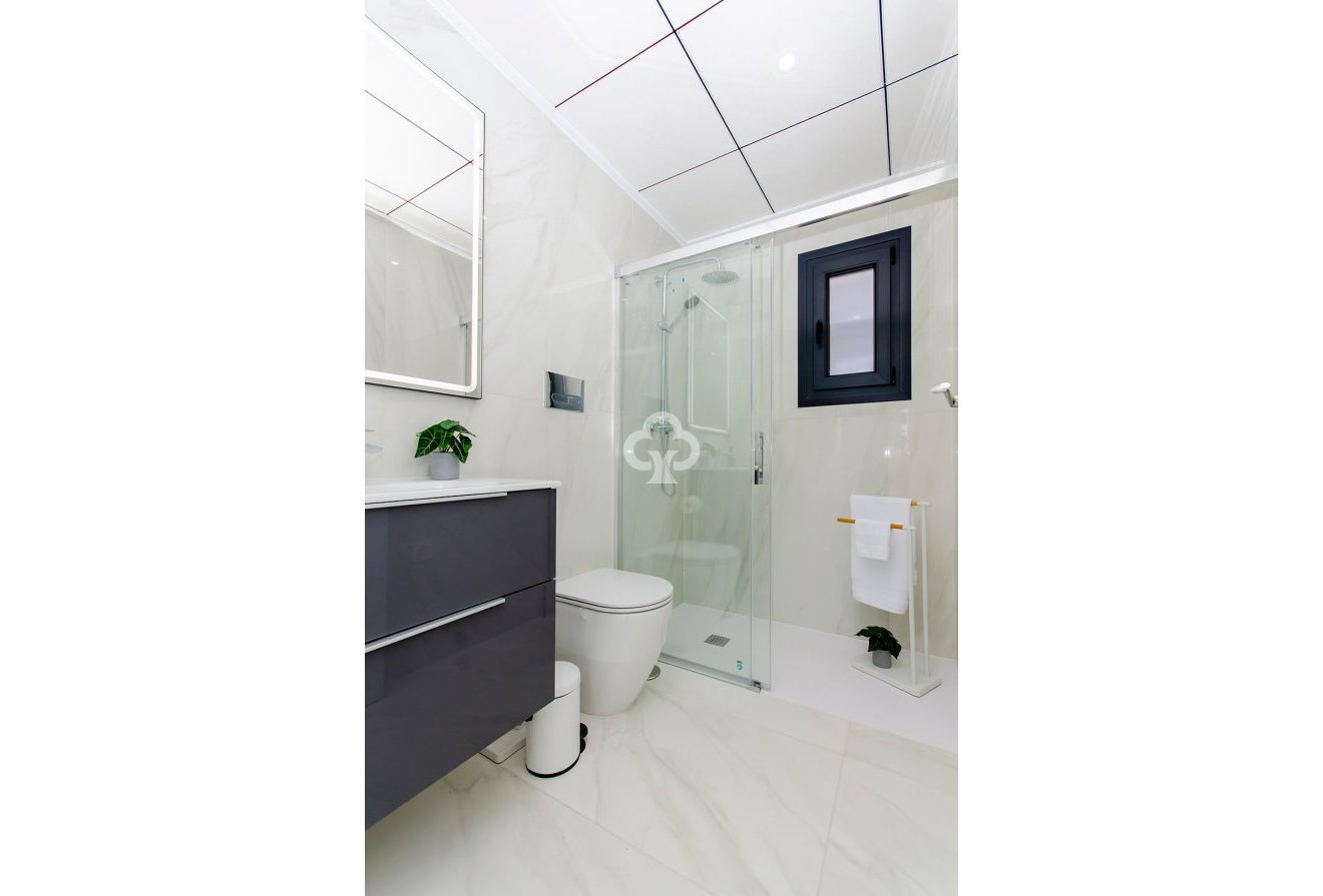 Uudiskohde - Villas -
Orihuela - 03319