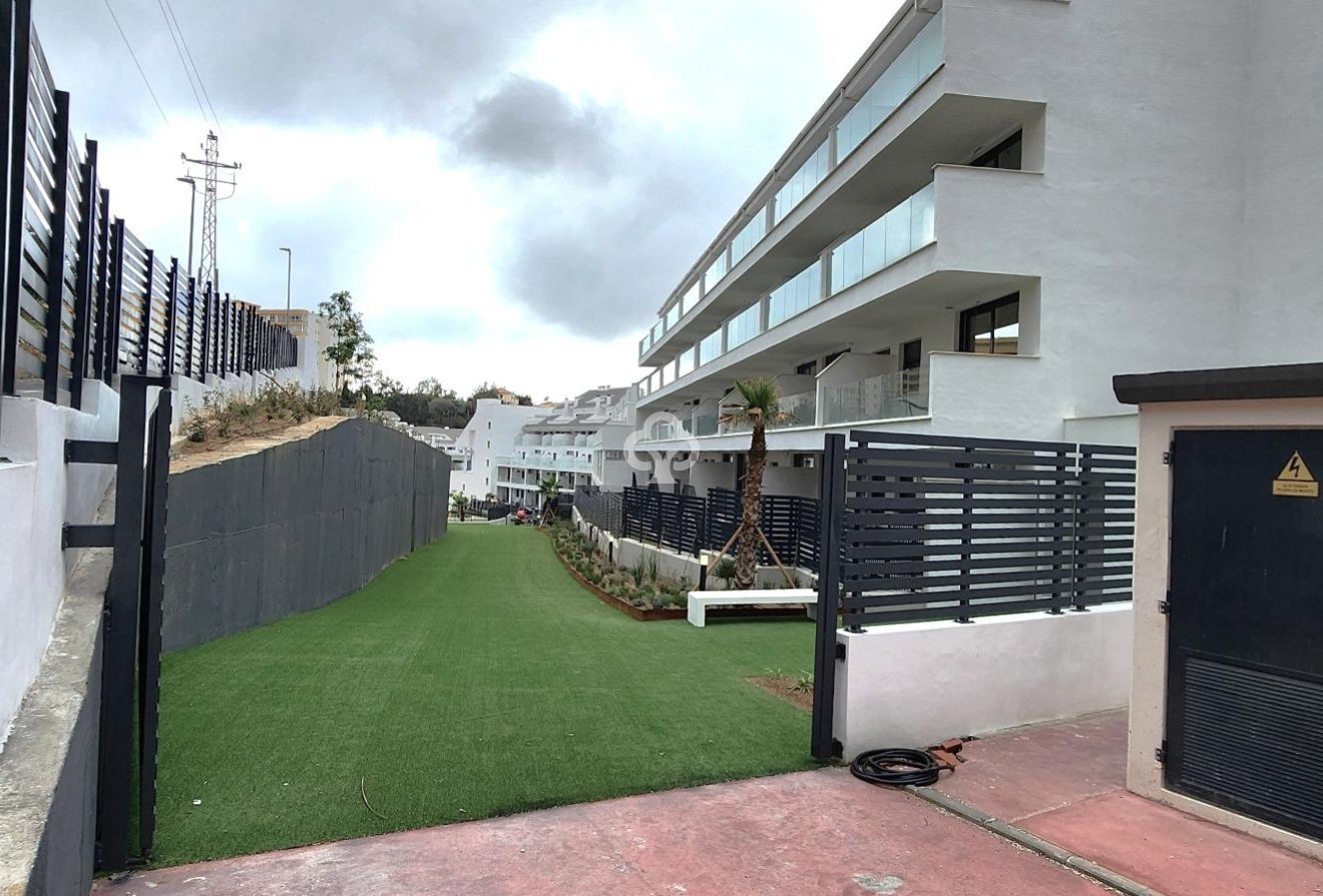 Reventa - Apartamento -
Fuengirola - Torreblanca del Sol