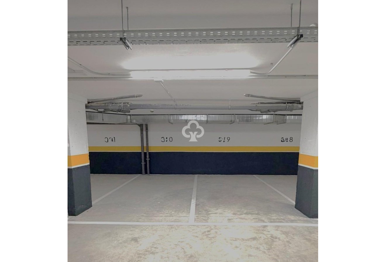 Reventa - Apartamento -
Fuengirola - Torreblanca del Sol