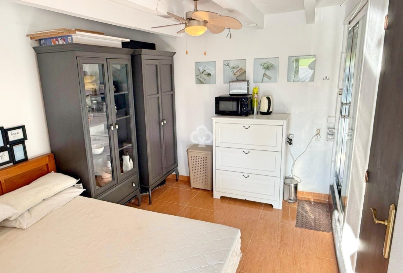 Resale - Townhouse -
Orihuela Costa - Punta Prima