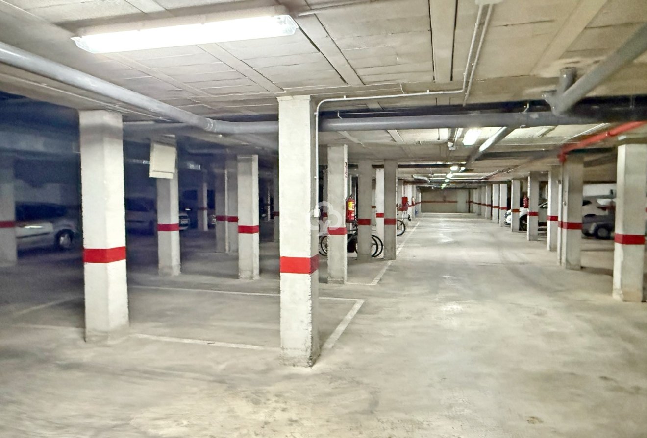 Resale - Townhouse -
Orihuela Costa - Punta Prima