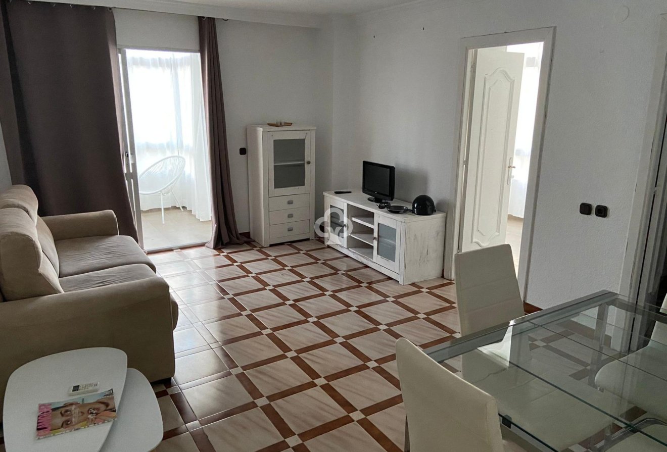 Wiederverkauf - Apartamento -
Fuengirola - Centro