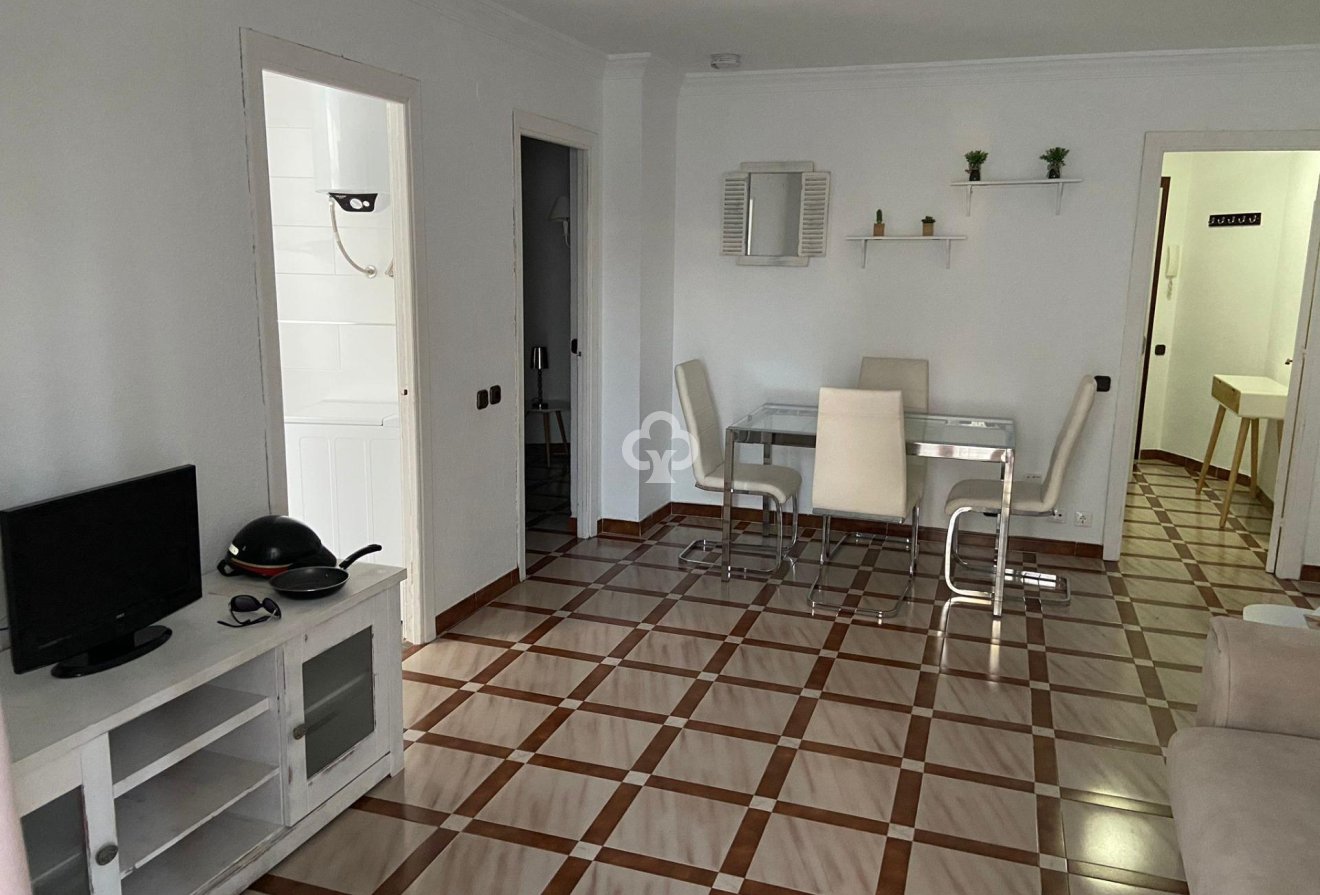 Wiederverkauf - Apartamento -
Fuengirola - Centro