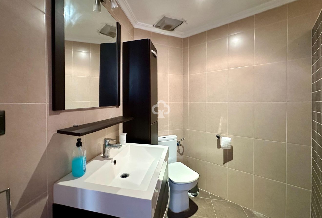 Wiederverkauf - Apartamento -
Fuengirola - Centro