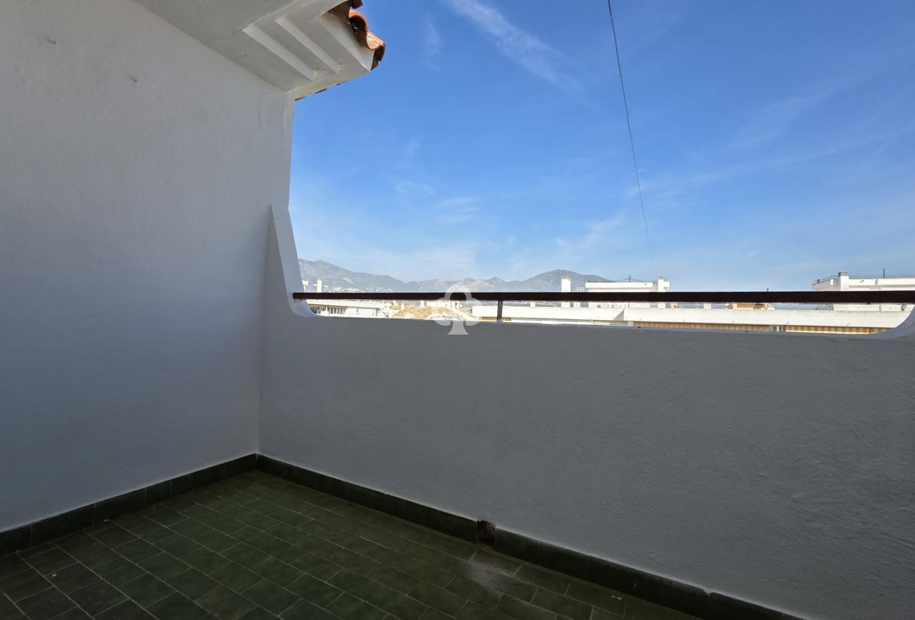 Reventa - Ático -
Fuengirola - Recinto Ferial