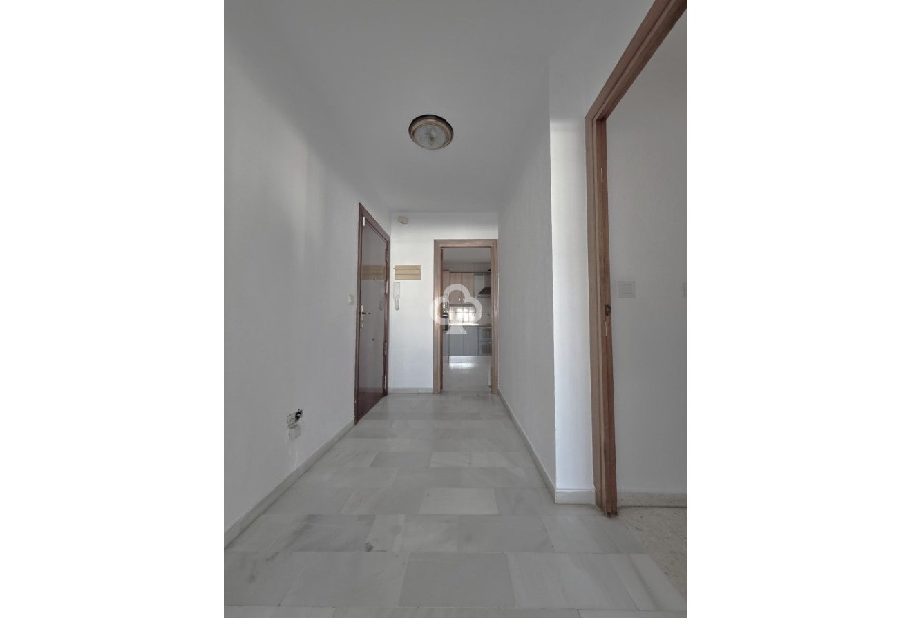 Reventa - Ático -
Fuengirola - Recinto Ferial