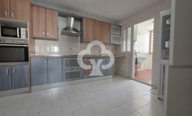 Reventa - Ático -
Fuengirola - Recinto Ferial