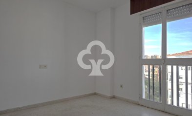 Reventa - Ático -
Fuengirola - Recinto Ferial